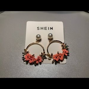 1 Pair Faux Pearl & Floral Decor Drop Earrings